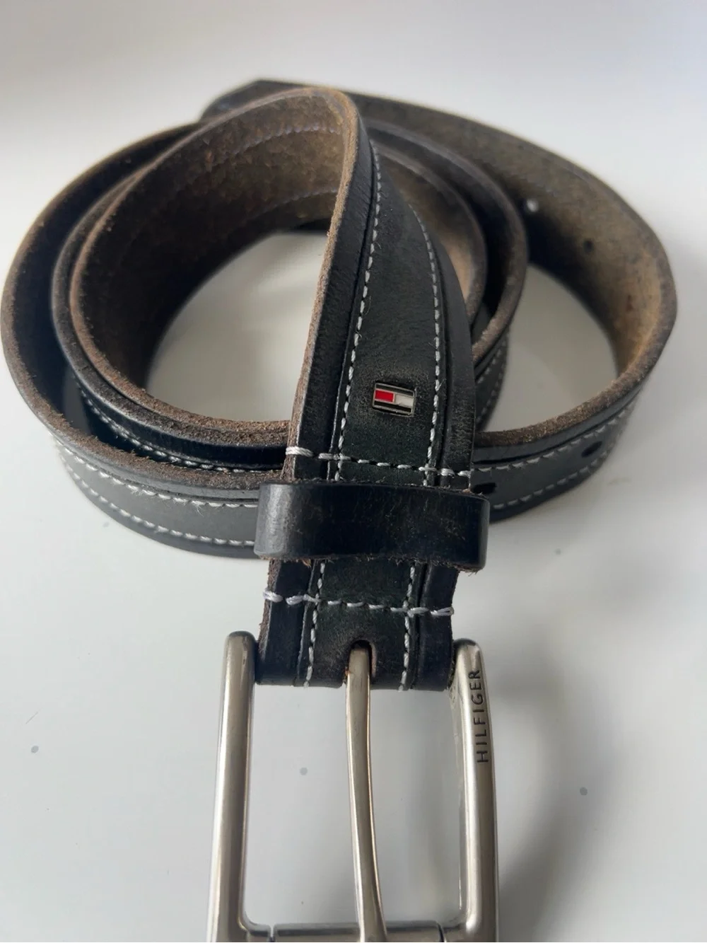 Tommy Hilfiger XL Genuine Leather Black Belt White Stitch Silver Buckle Mens XL